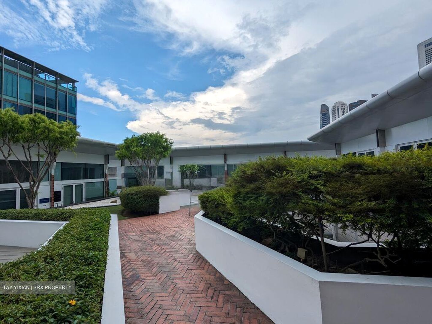 High Street Centre (D6), Apartment #483901631